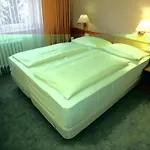 Werrapark Frankenblick فندق 4*